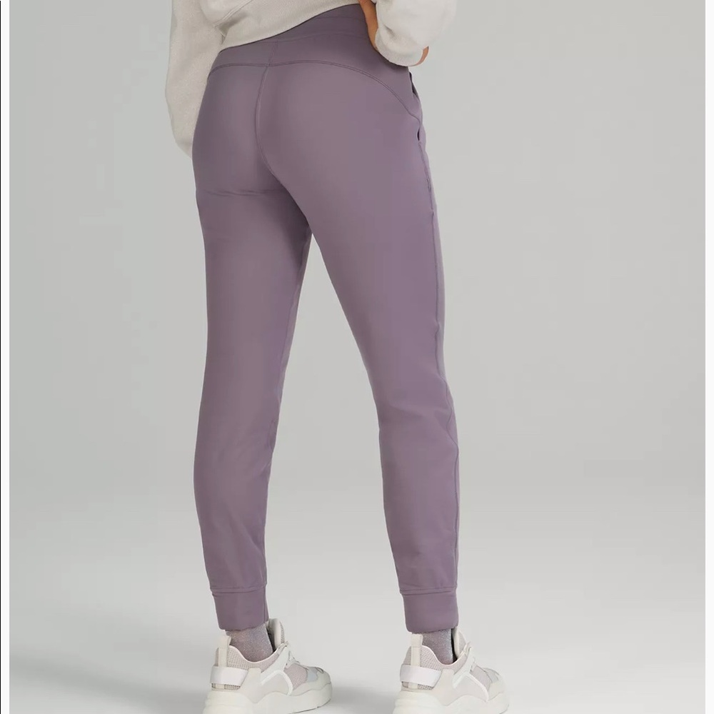 Lululemon high rise joggers